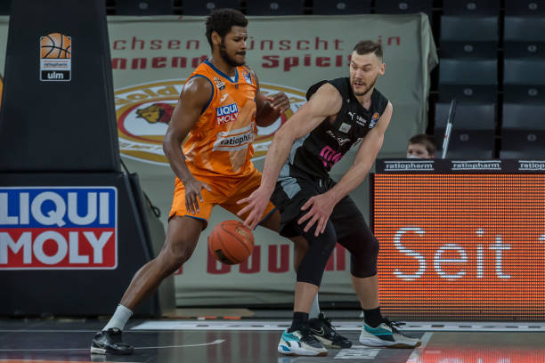 瞩目的焦点 瞩目的焦点